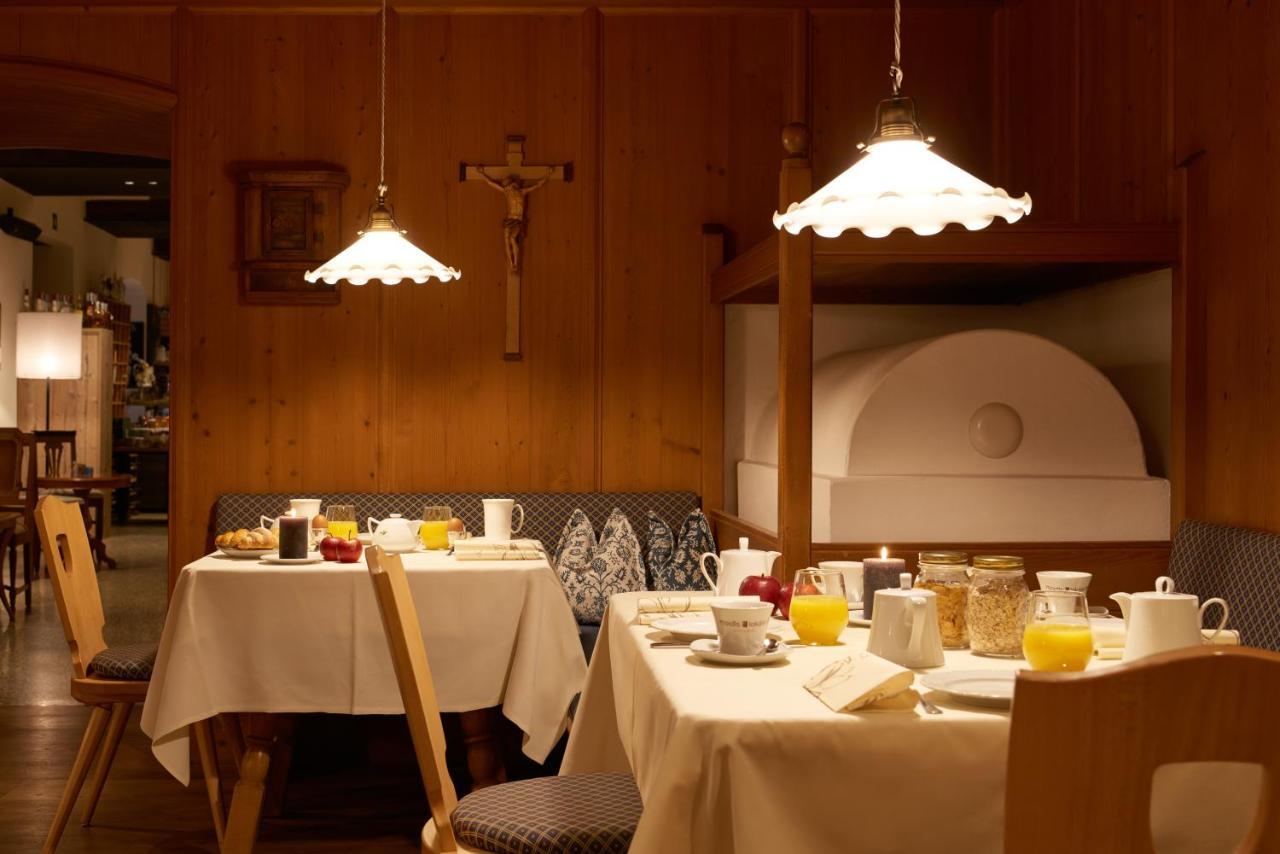 Historic Guesthouse Bircher B&B Apartments Near Sterzing Campo di Trens Exterior foto