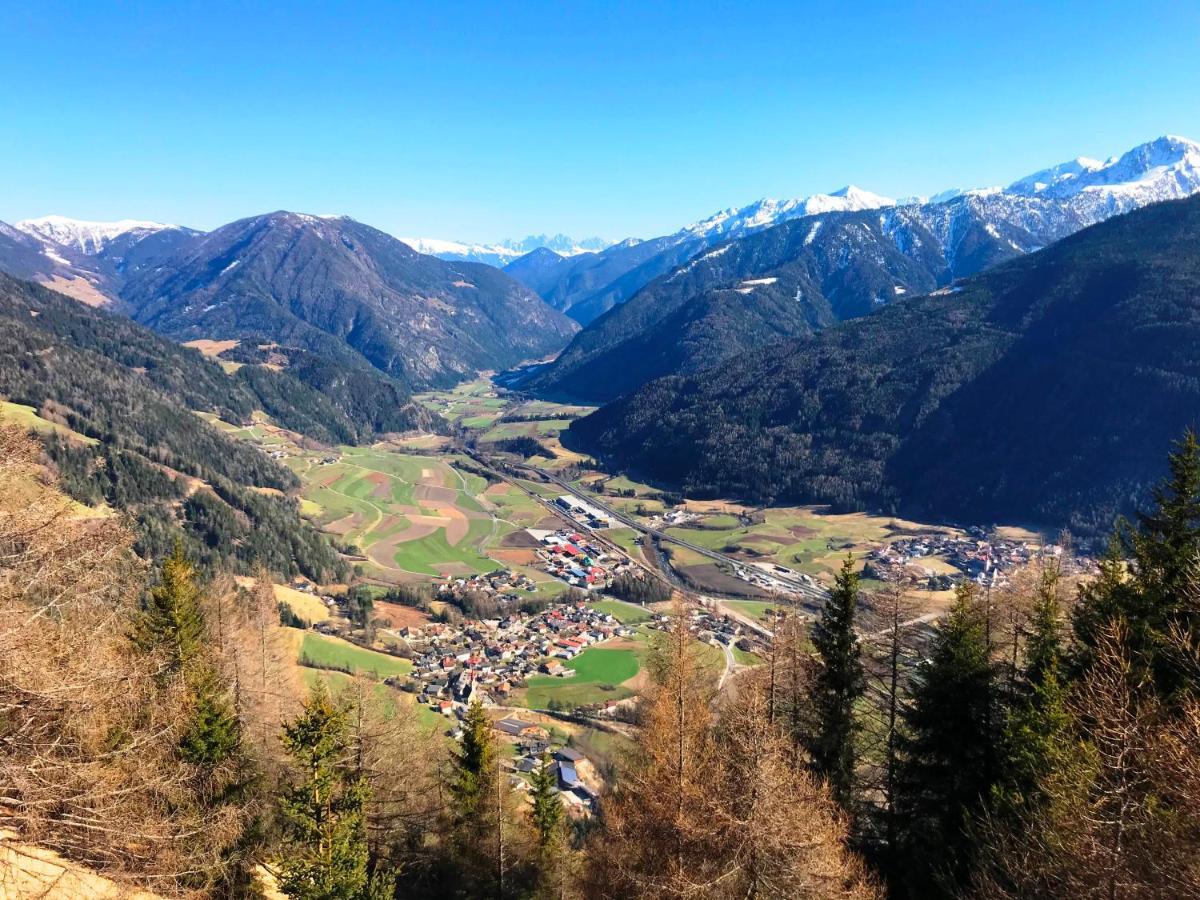 Historic Guesthouse Bircher B&B Apartments Near Sterzing Campo di Trens Exterior foto